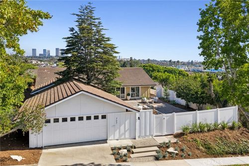 727 Bellis St, Newport Beach, CA, 92660-4108 | Card Image