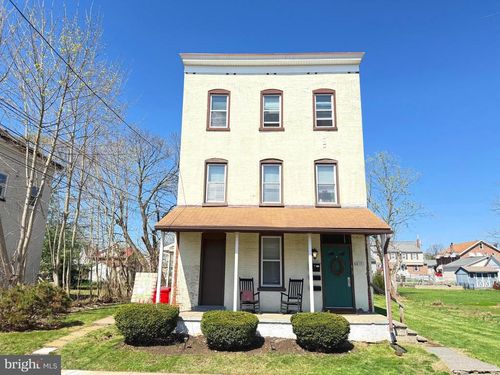 517 Glasgow St, Pottstown, PA, 19464-6522 | Card Image