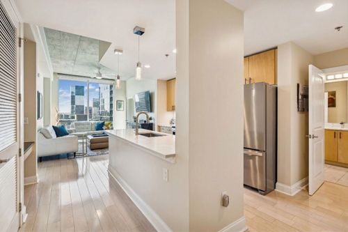 2212-415 Church St, Nashville, TN, 37219-1841 | Card Image