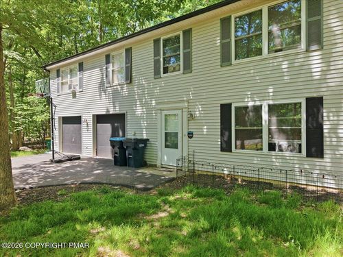 1709 Winona Ter, East Stroudsburg, PA, 18301-9115 | Card Image