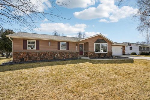 1103 Mary Lane, Lomira, WI, 53048 | Card Image