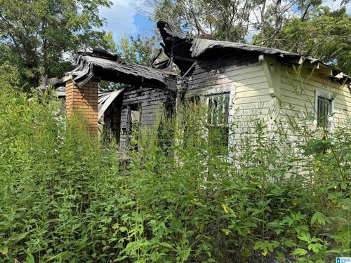 709 28th Street Ensley, BIRMINGHAM, AL, 35218-2321 | Card Image