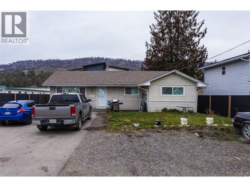 470 Snowsell St N, Kelowna, BC, V1V2C7 | Card Image