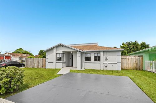 12237 Sw 193rd St, Miami, FL, 33177-6525 | Card Image