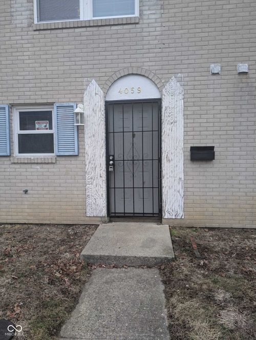 4059 Gateway Ct, Indianapolis, IN, 46254-2726 | Card Image