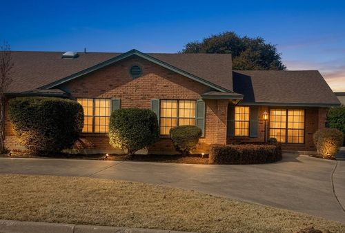 5116 Ledgestone Dr, Fort Worth, TX, 76132-2019 | Card Image