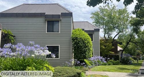 3266 Villa Ln, Napa, CA, 94558-3085 | Card Image
