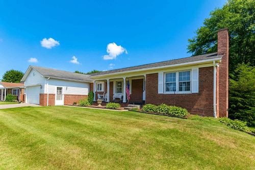 466 Sunnyside Ave, Meadville, PA, 16335-1311 | Card Image