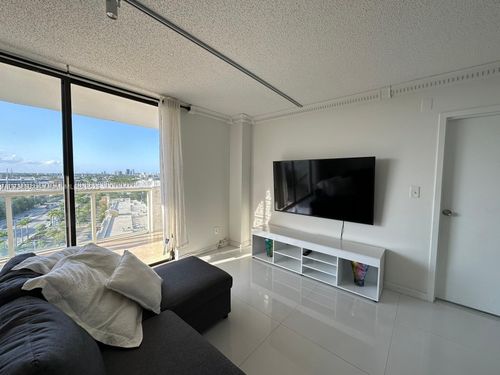 apt-1407-13499 Biscayne Blvd, North Miami, FL, 33181-2030 | Card Image