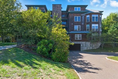 45 Claire Point Rd, Burlington, VT, 05408-1322 | Card Image