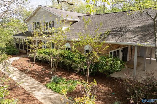 25602 Nick Davis Rd, Athens, AL, 35613-6110 | Card Image