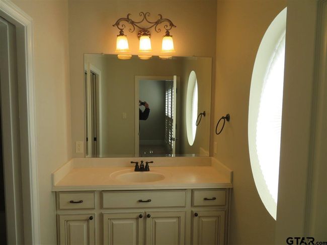 954 La Vista Dr, Townhouse with 3 bedrooms, 3 bathrooms and null parking in Tyler TX | Image 7
