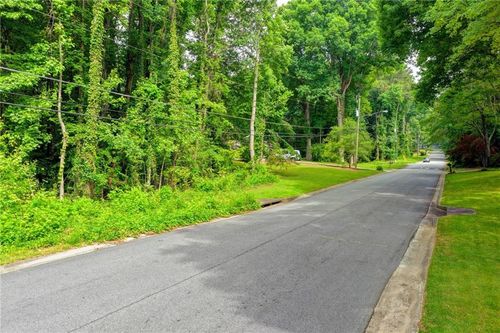 1389 Branchwood Dr, Snellville, GA, 30078-2162 | Card Image