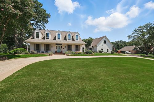 6908 Raintree Pl, Flower Mound, TX, 75022-6118 | Card Image