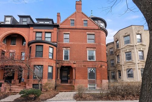 4-1874 Beacon St, Brookline, MA, 02445 | Card Image