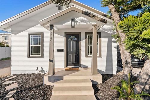 2730 Monroe Ave, San Diego, CA, 92116-3116 | Card Image