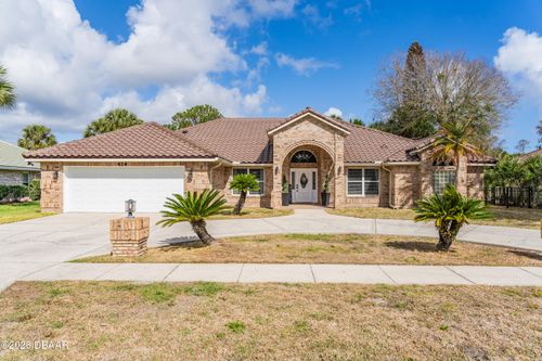 424 Sea Duck Dr, Daytona Beach, FL, 32119-1328 | Card Image