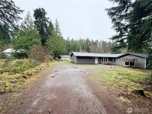 11 Webb Rd Sw, Lakebay, WA, 98349-9746 | Card Image