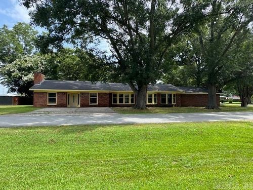 602 W Hoyle St, Hazen, AR, 72064-8016 | Card Image