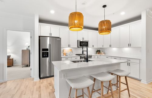 7112-5 Peters Farm Way, Westborough, MA, 01581-1261 | Card Image