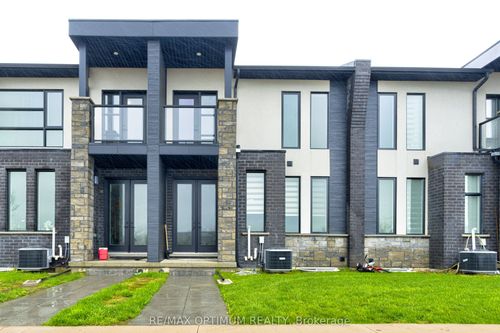 64 Keystone Trail, Welland, ON, L3B0N8 | Card Image