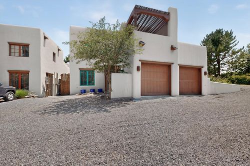 b-401 Apache St, Taos, NM, 87571-5355 | Card Image