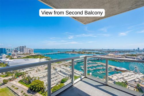 3702-244 Biscayne Blvd, Miami, FL, 33132-2286 | Card Image
