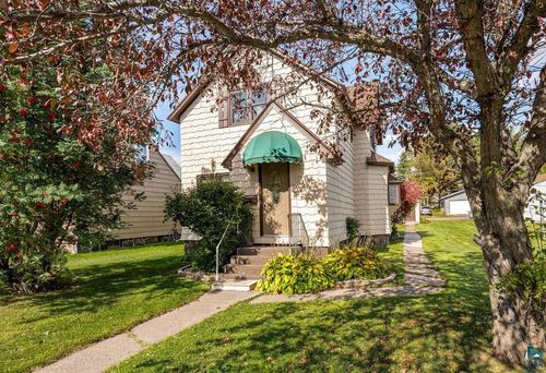 115 3rd St, Proctor, MN, 55810-2211 | Card Image