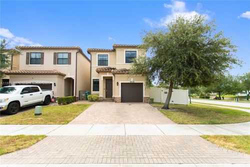 4638 Nw 59th St, Tamarac, FL, 33319-2722 | Card Image