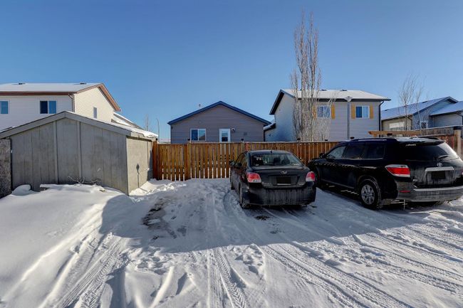 11262 75a Avenue, Home with 4 bedrooms, 2 bathrooms and 3 parking in Grande Prairie AB | Image 22