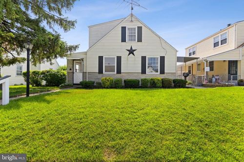 3142 Yorkway, DUNDALK, MD, 21222-5344 | Card Image