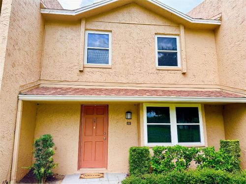 11-820 Park Lake Cir, MAITLAND, FL, 32751-6341 | Card Image