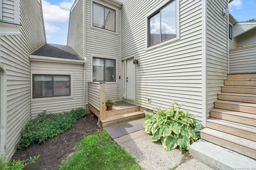 apt-b-290 Brittany Farms Rd, New Britain, CT, 06053-1146 | Card Image