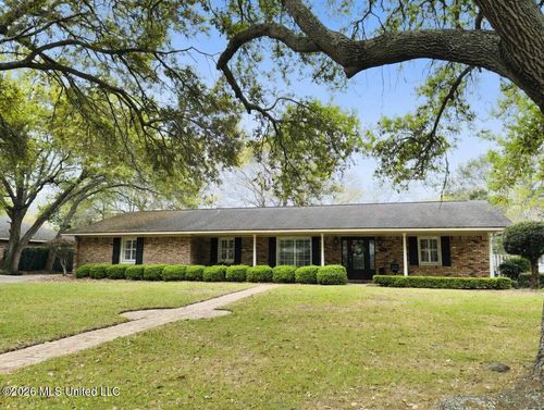 1007 Westwood St, Pascagoula, MS, 39567-7575 | Card Image