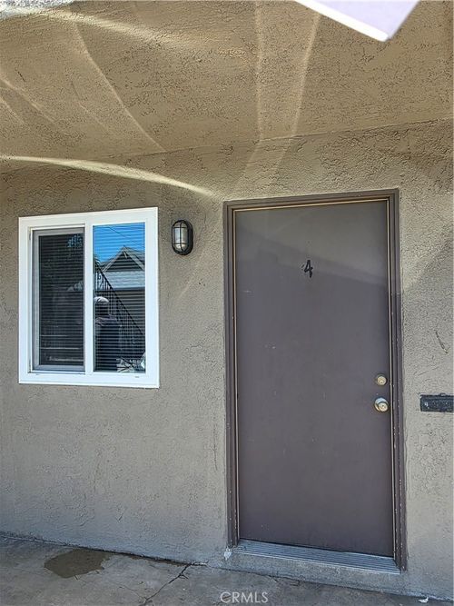 4-610 W Grand, Corona, CA, 92882 | Card Image