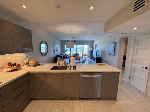 1601-4900 N Ocean Blvd, Lauderdale By The Sea, FL, 33308-2912 | Card Image