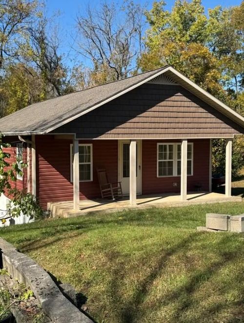956 Crescent Dr., Cookeville, TN, 38501 | Card Image