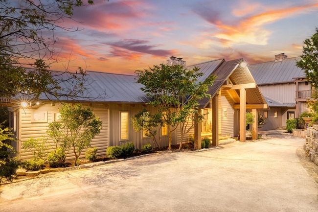 556 Cliff View Loop, Home with 6 bedrooms, 7 bathrooms and null parking in Harper TX | Image 8