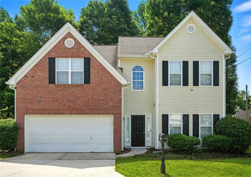 5487 Walnut Ln, Stonecrest, GA, 30038-4876 | Card Image