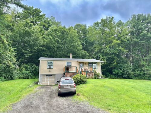 1 King Rd, Windsor, NY, 13865-4311 | Card Image