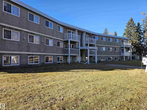 206-8930 149 St Nw, Edmonton, AB, T5R1B8 | Card Image