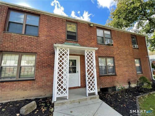 c-50 Mencel Cir, Bridgeport, CT, 06610-1508 | Card Image