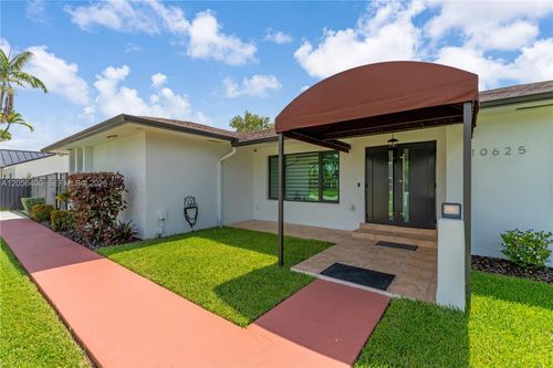 10625 Sw 79th Pl, Miami, FL, 33156-3668 | Card Image