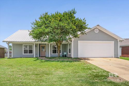16819 Patricia Dr, Gulf Shores, AL, 36542-8219 | Card Image