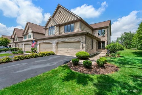 26W036 Klein Creek Dr, Winfield, IL, 60190-2355 | Card Image