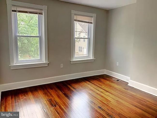 18 Michigan Ave, Home with 3 bedrooms, 1 bathrooms and null parking in Trenton NJ | Image 9