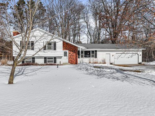 8320 W Whispering Pine Circle, Lake Township, MI, 49651 | Card Image