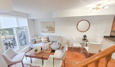 14 - 25 Foundry Ave, Condo with 3 bedrooms, 2 bathrooms and 2 parking in Toronto ON | Image 2