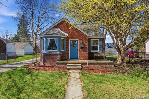 11483 Cardwell St, Livonia, MI, 48150-3240 | Card Image