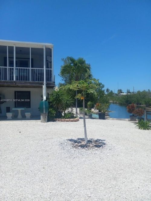 251 Pelican Ln, Big Pine Key, FL, 33043-3316 | Card Image